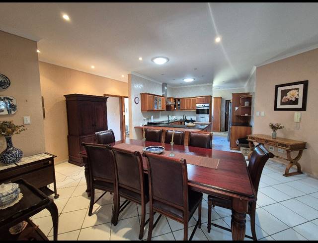 3 BEDROOM TOWNHOUSE FOR SALE IN UVONGO